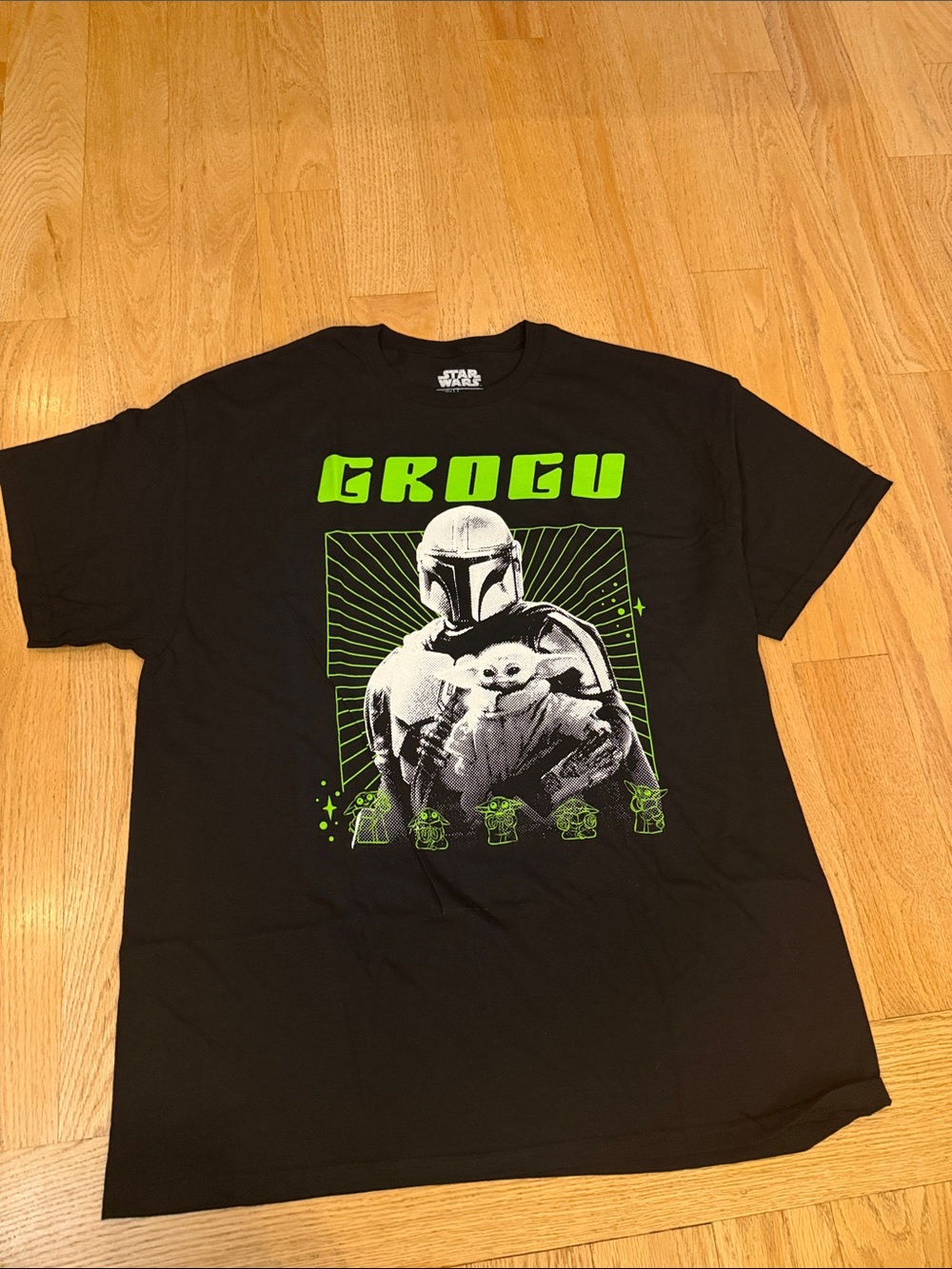 Star Wars Black T‑Shirt with Neon Green Grogu & Mandalorian Artwork